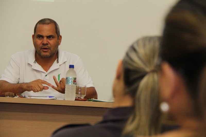 Édio Lopes: reunião com secretarias e entidades busca melhorias no Hortênsias