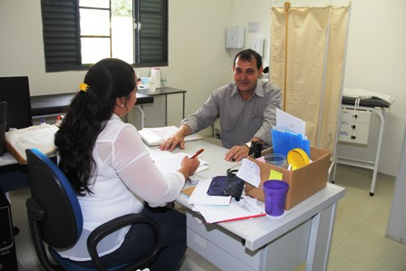 Gerson da Farmácia busca novo posto de saúde para o Quitandinha