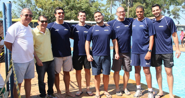 Jair Martineli comemora acesso da equipe de biribol de Araraquara