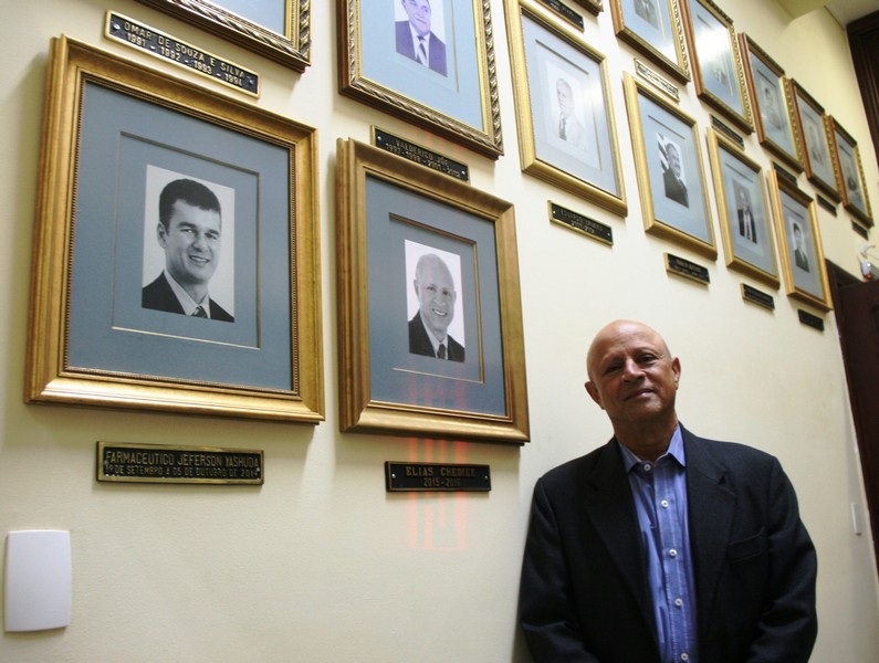Placa de Chediek é inaugurada na Galeria de Ex-Presidentes da Casa de Leis