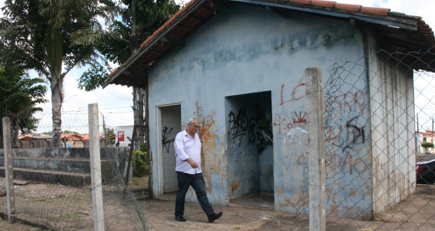 Paulo Landim verifica situação das áreas de lazer da cidade