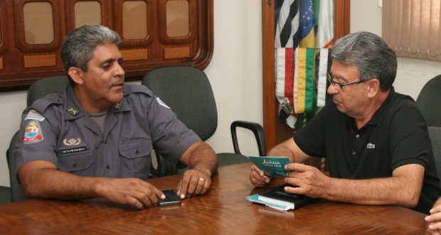 Câmara Municipal e comando da Polícia Militar reiteram cooperação mútua