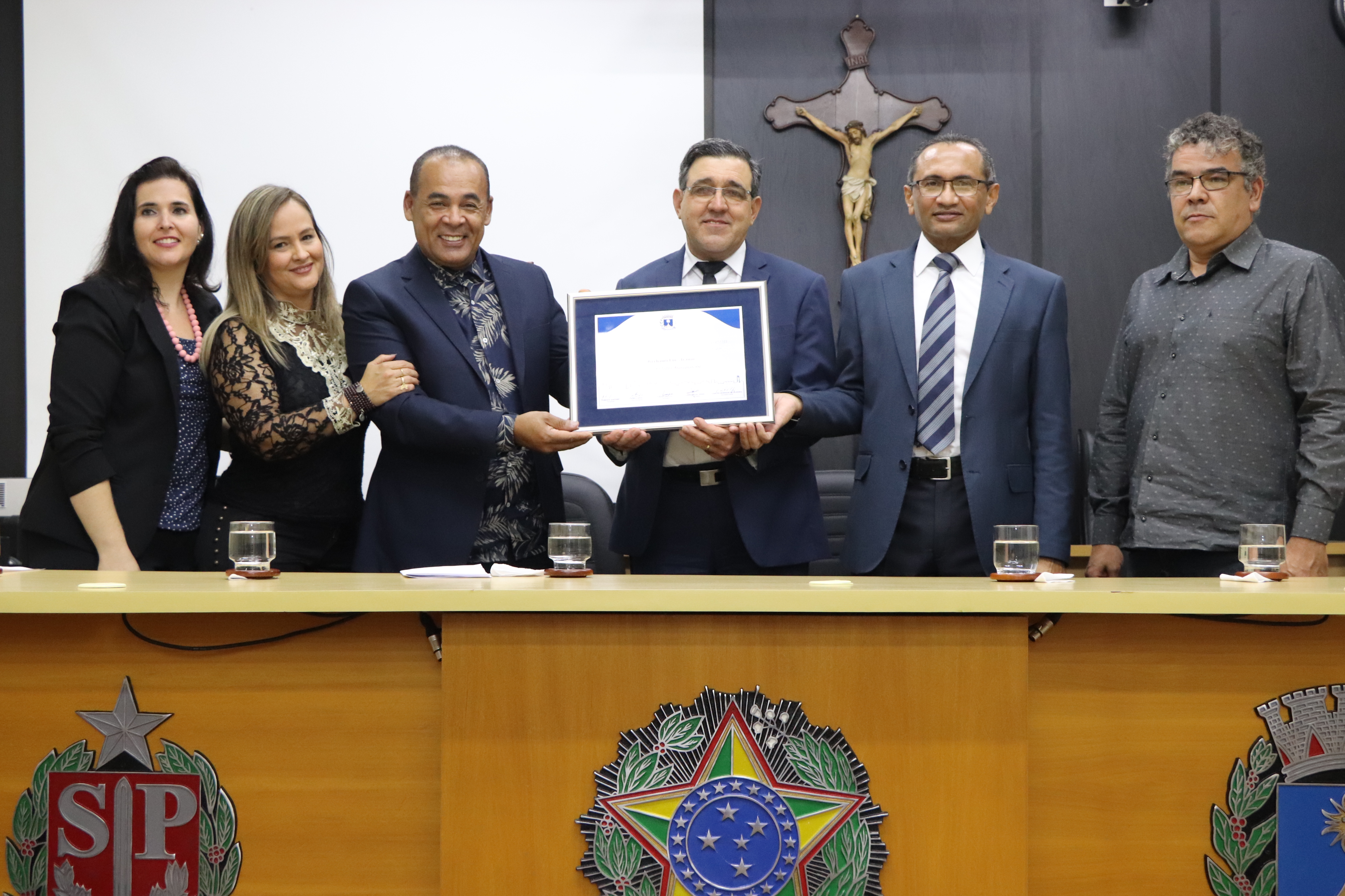 Pastor Jirehamiel de Araújo recebe Título de Cidadão Araraquarense (com vídeo)