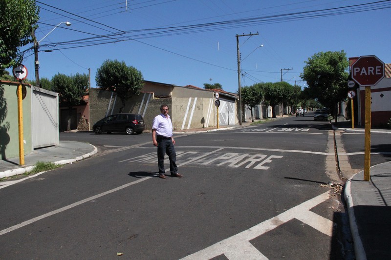 Vereador Roberval Fraiz pede mobilidade no trânsito 
