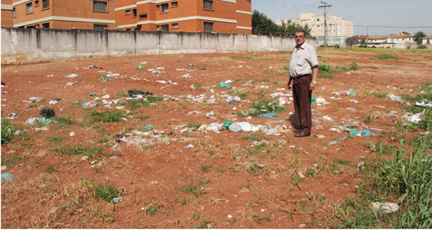 Roberval Fraiz verifica demandas e busca melhorias na cidade