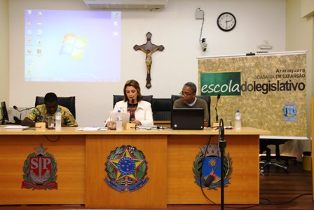 Escola do Legislativo debate 'África: Desafios Contemporâneos' na semana municipal dedicada ao continente