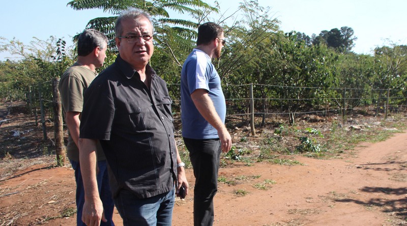 Jair Martineli propõe fechamento de “atalho-problema” no Maria Luiza 