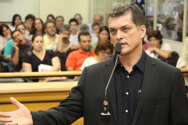 Dr. Lapena pede curso de primeiros socorros no pré-natal