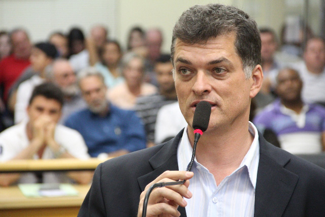 Dr. Lapena pede conscientização da população para o descarte correto de eletrônicos