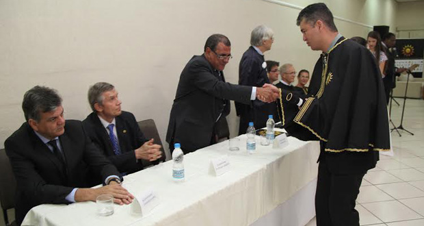 Roberval Fraiz e Jéferson Yashuda na solenidade da ALB