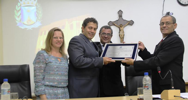 Atleta Marcos Francisco recebe Diploma  de Honra do Mérito em sessão na Câmara (Com vídeo)