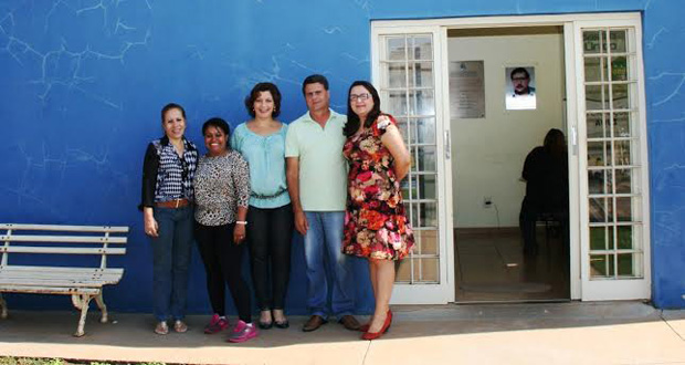 Edna acompanha início de projeto com mulheres no Cras do Hortênsias