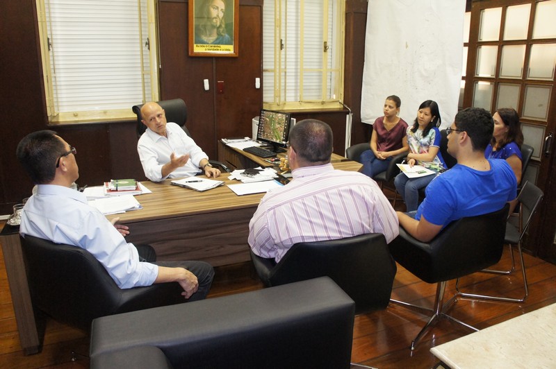 Escola do Legislativo recebe parlamentares de Rio Claro