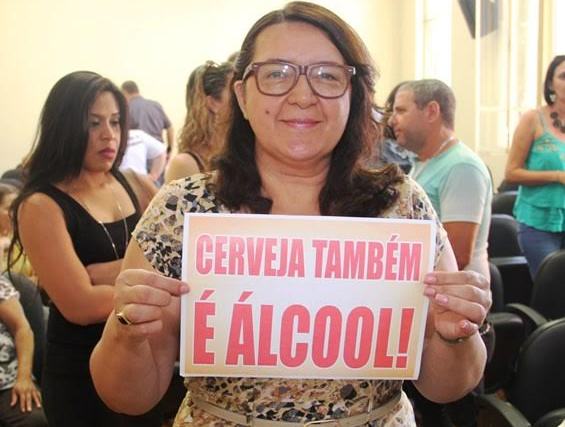 COMAD e Conselho Tutelar lançam na cidade a Campanha Cerveja também é álcool