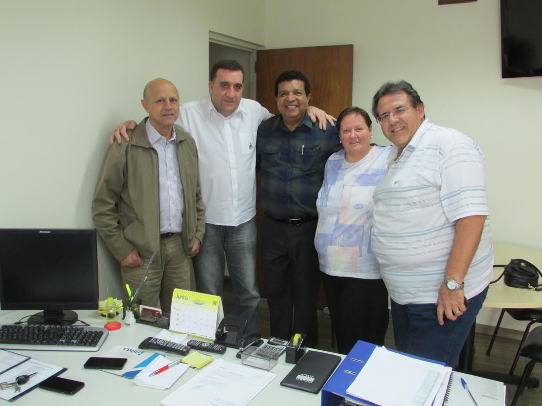 Chediek promove encontro entre Daae, CDHU e representante do Cociza