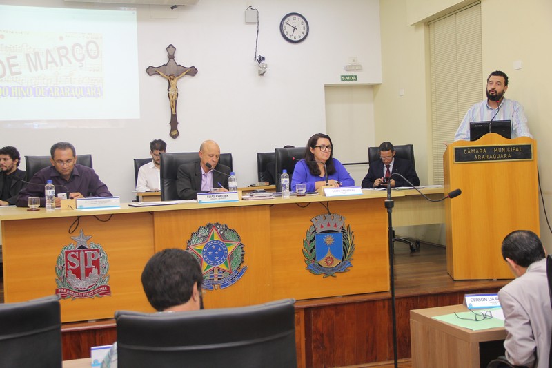 Alunos passam a ter mais contato com o Hino e com a Bandeira de Araraquara