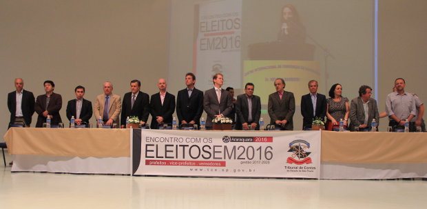 TCE/SP promove encontro com eleitos de 2016