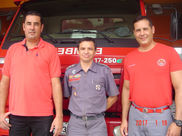 Magal Verri visita Corpo de Bombeiros