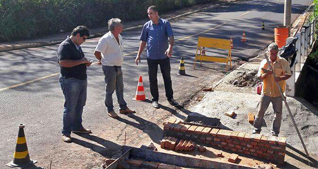 Lateral de ponte onde morreu homem de 56 anos ainda oferece risco de acidente