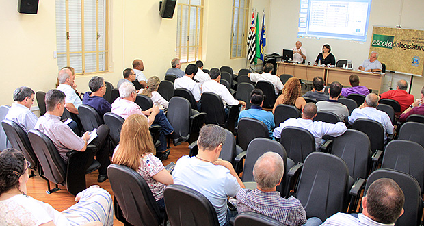 Câmara chama mercado imobiliário para discutir projeto que muda Planta Genérica e IPTU