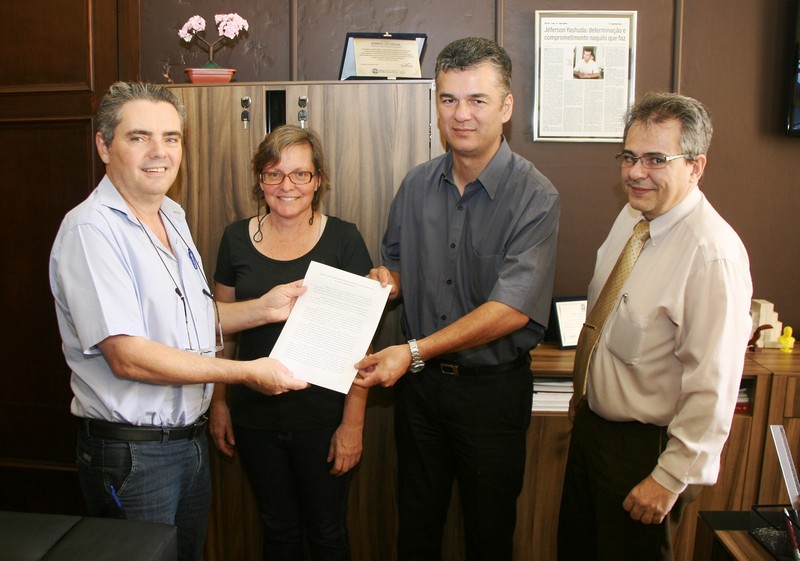 Yashuda recebe diretores da FEARA