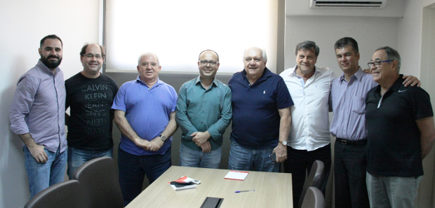 Vereadores do PSDB participam de reunião na Santa Casa de Araraquara