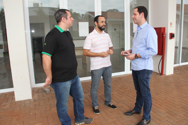 Roger Mendes verifica demandas do Instituto Federal