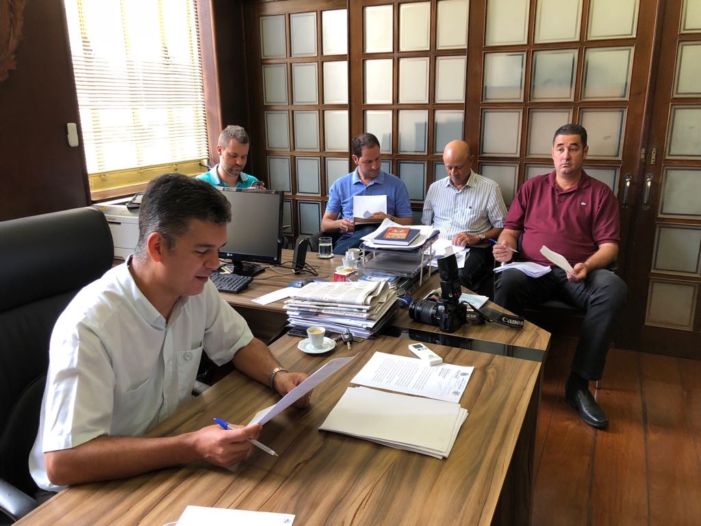 Vereadores discutem projetos que podem virar lei em Araraquara