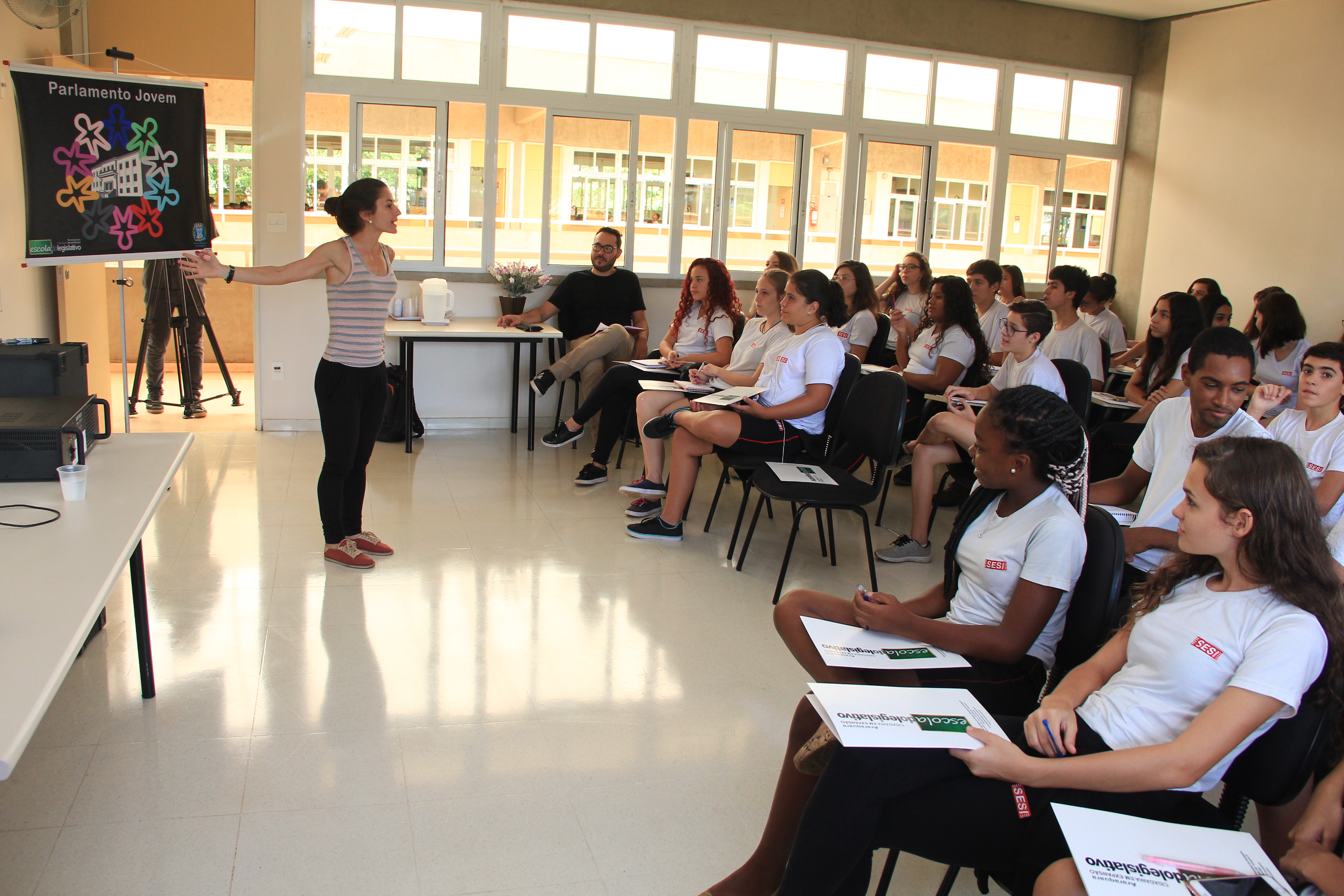 Curso de Formação Política é oferecido nas escolas do município