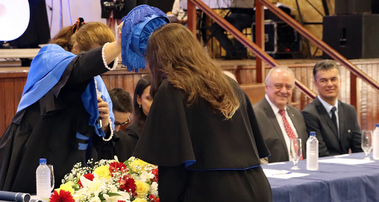 Formatura da Química é marcada por emoção e perplexidade
