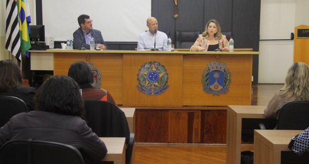 Câmara realiza capacitação sobre bullying para educadores e